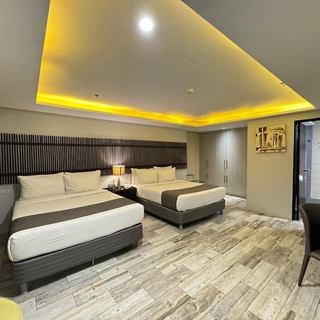 1A Express Hotel Cagayan de Oro Kültér fotó