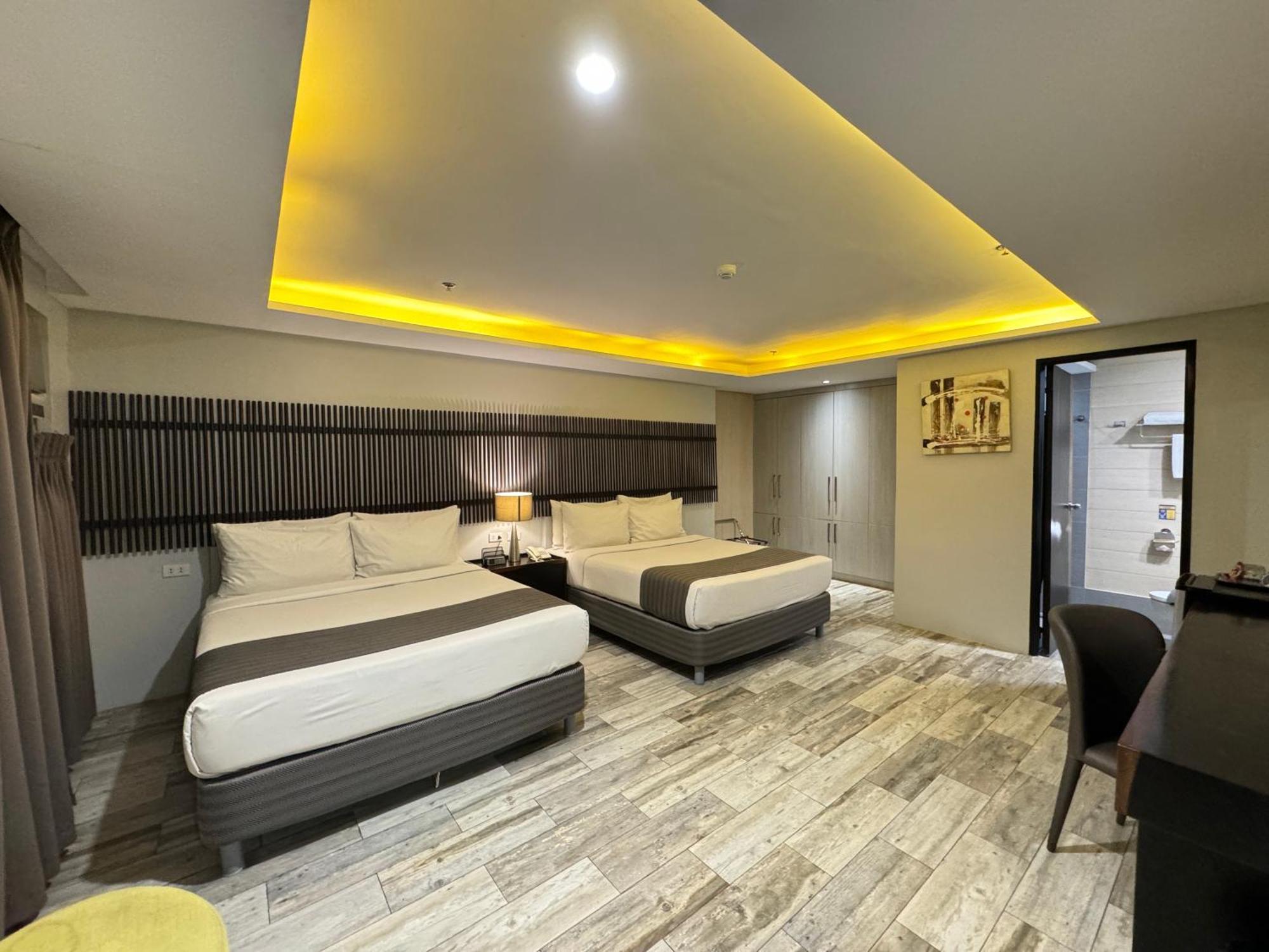 1A Express Hotel Cagayan de Oro Kültér fotó