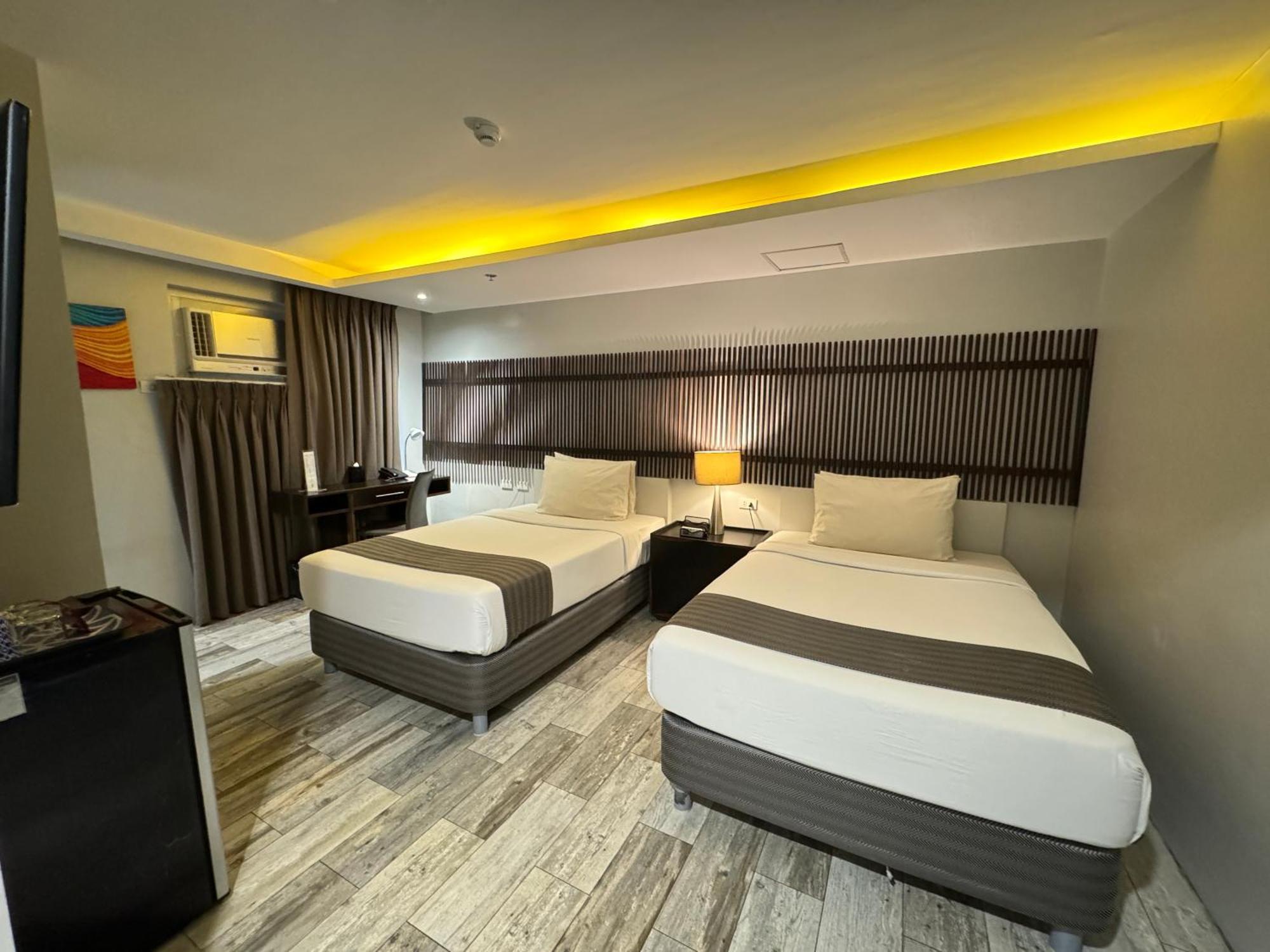 1A Express Hotel Cagayan de Oro Kültér fotó