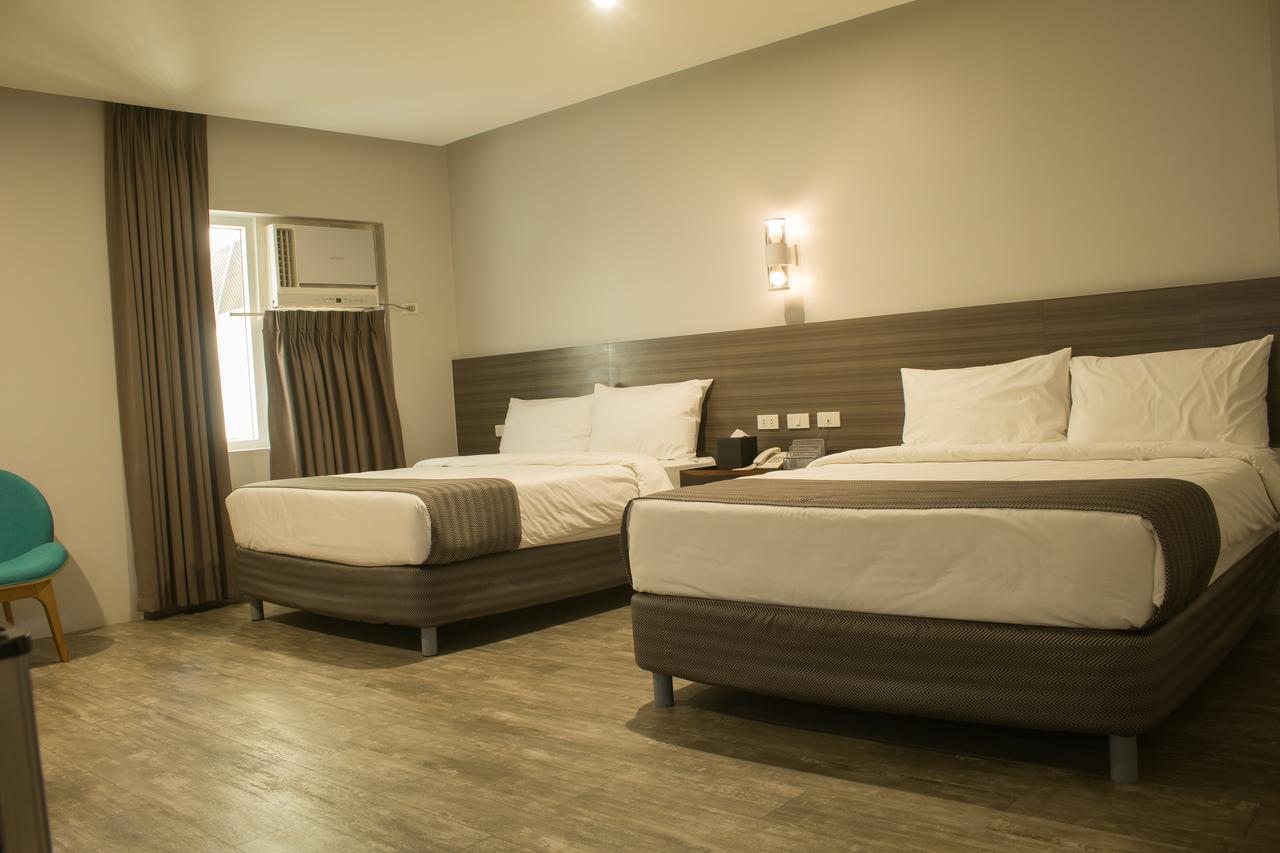 1A Express Hotel Cagayan de Oro Kültér fotó